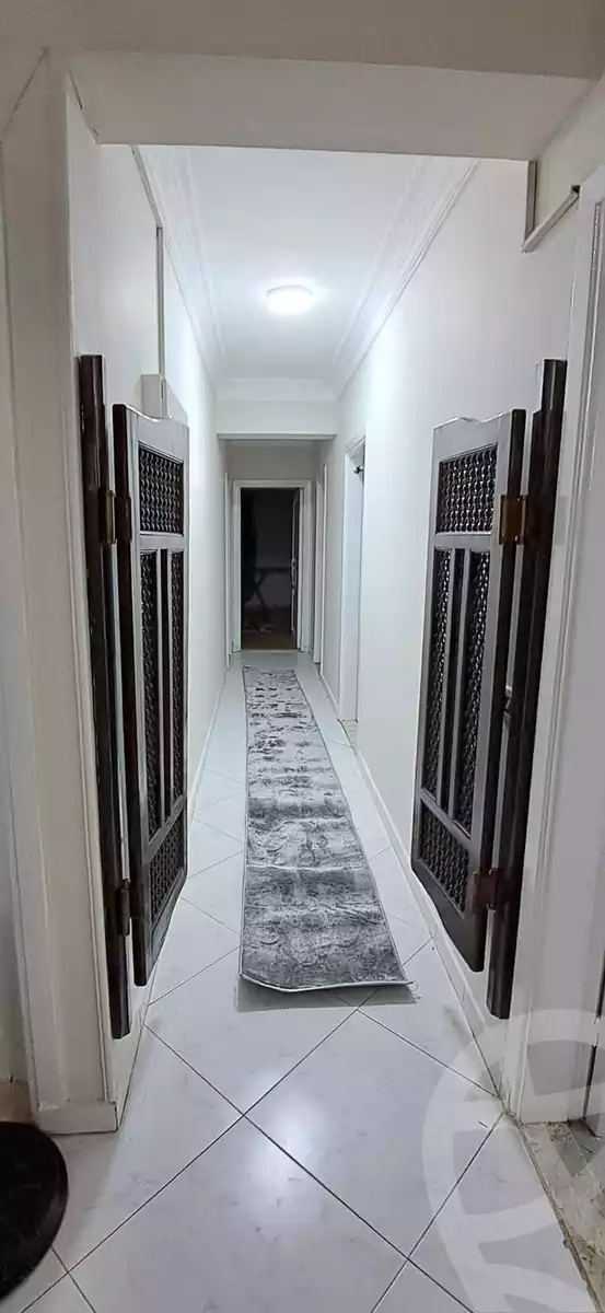 https://aqarmap.com.eg/en/listing/5950200-for-sale-cairo-el-maadi-degla-street-200
