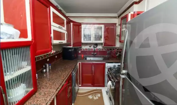 https://aqarmap.com.eg/en/listing/5950482-for-sale-alexandria-l-zryt