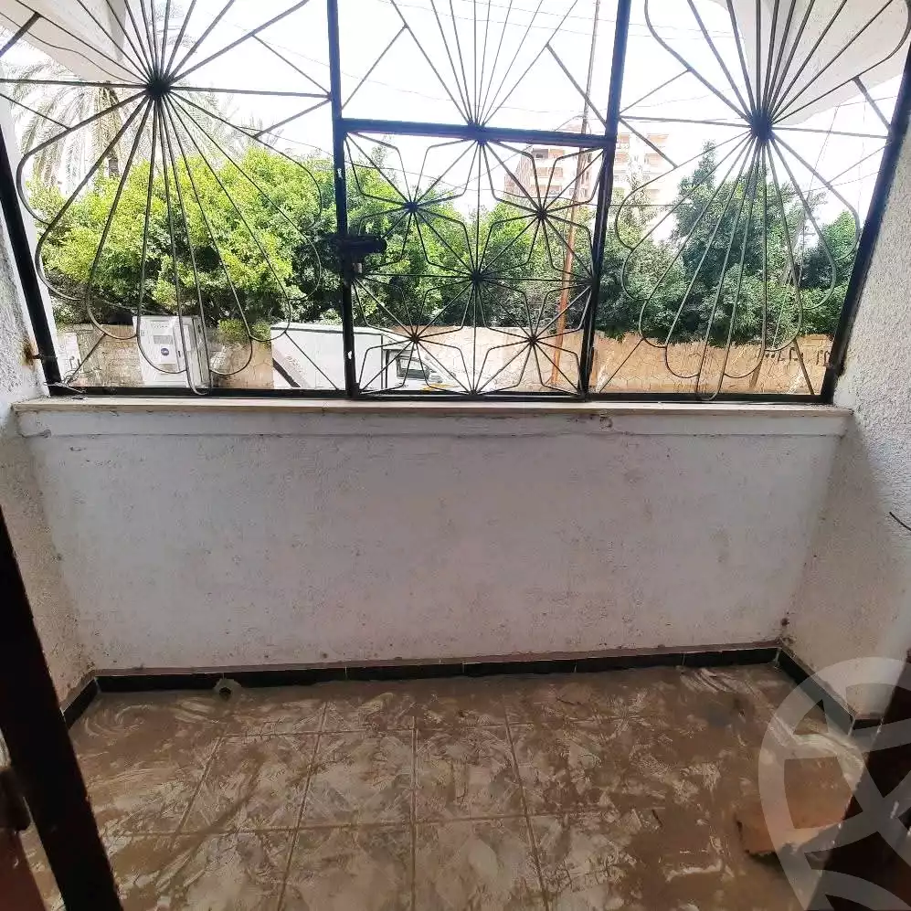 https://aqarmap.com.eg/en/listing/5951531-for-sale-alexandria-l-jmy-el-hanouvel-el-shaheed-ahmed-hamdy-st