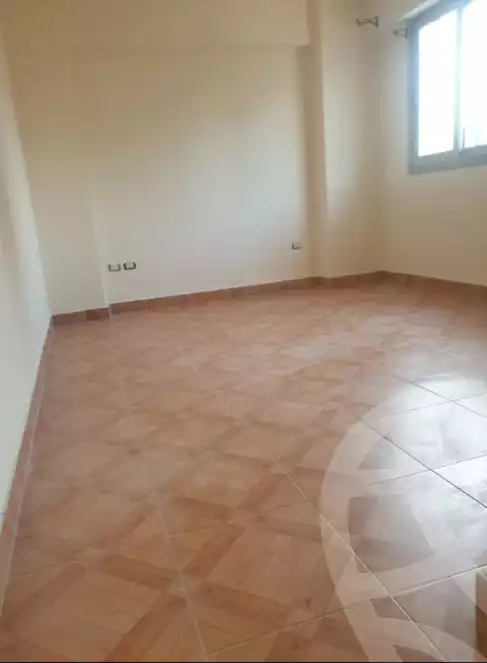 https://aqarmap.com.eg/ar/listing/5951534-for-rent-alexandria-bolekly-wnjdt