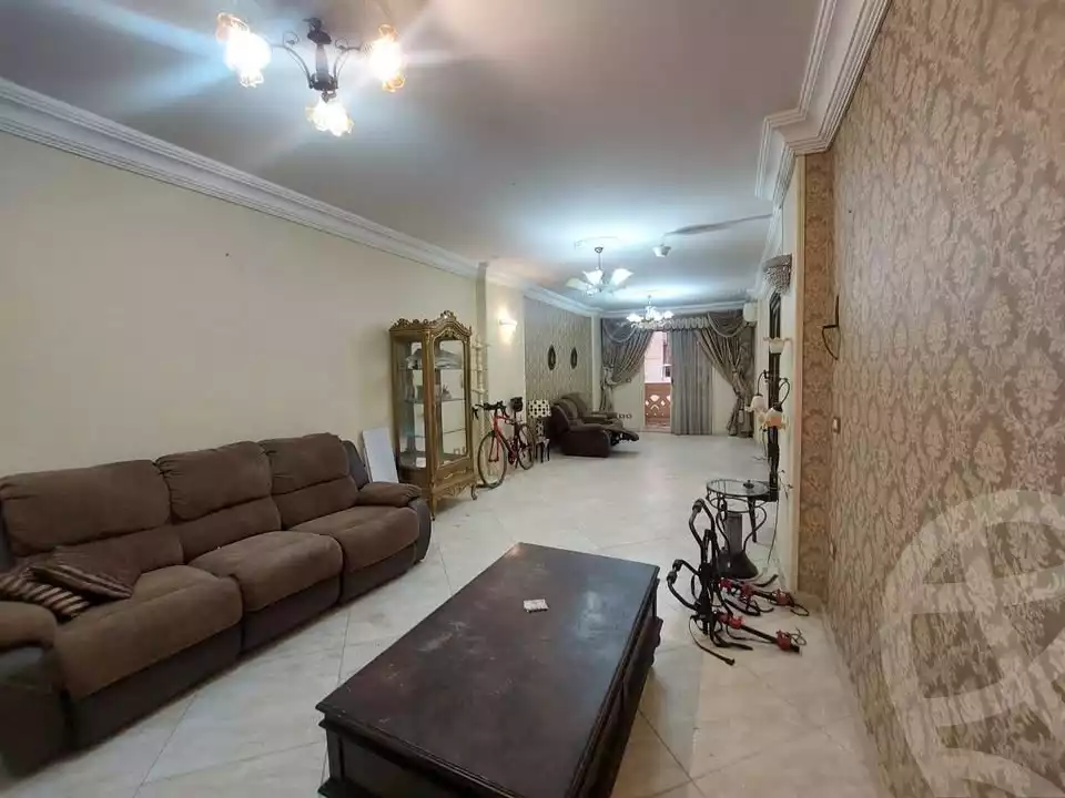 https://aqarmap.com.eg/ar/listing/5952602-for-sale-alexandria-bolekly-mostafa-kamel-stt