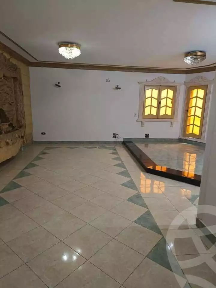 https://aqarmap.com.eg/ar/listing/5952817-for-rent-cairo-mokattam-lhdb-l-ly-shareaa-9