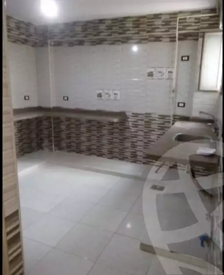 https://aqarmap.com.eg/ar/listing/5952891-for-rent-alexandria-l-jmy