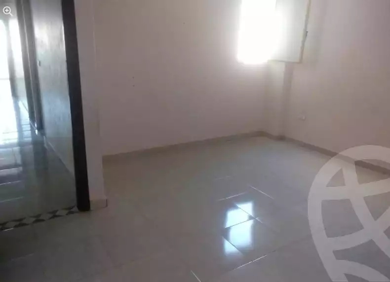 https://aqarmap.com.eg/ar/listing/5952891-for-rent-alexandria-l-jmy