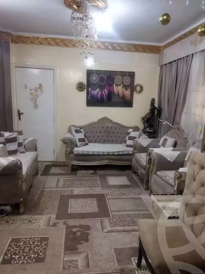 https://aqarmap.com.eg/ar/listing/5952940-for-sale-cairo-el-zawiya-el-hamra-algeria-st