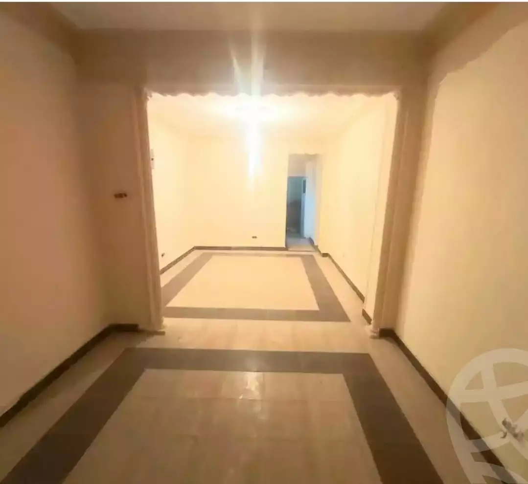 https://aqarmap.com.eg/ar/listing/5953103-for-sale-alexandria-ganaklis