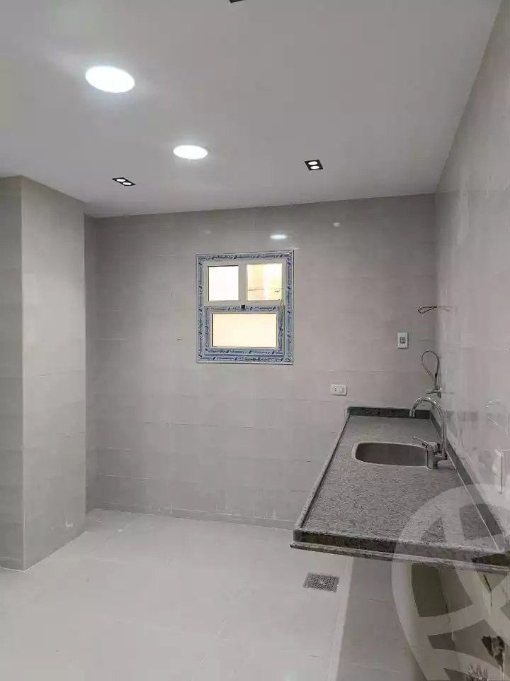 https://aqarmap.com.eg/ar/listing/5953301-for-rent-cairo-mokattam-lhdb-l-ly