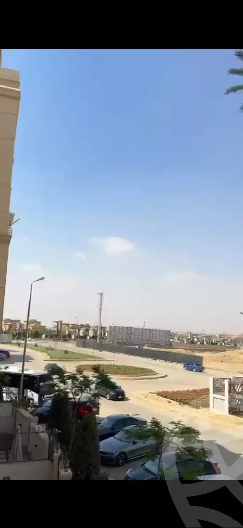 https://aqarmap.com.eg/ar/listing/5953945-for-sale-cairo-new-cairo-el-lotus-lotus-north-lmntq-lkhms-llwts-lshmly