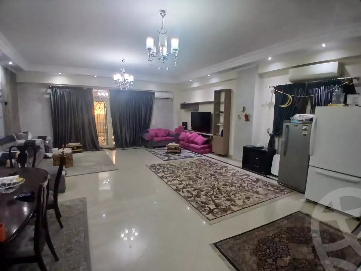 https://aqarmap.com.eg/en/listing/5955322-for-sale-cairo-new-cairo-gharb-el-golf-alaa-elsaadany-st