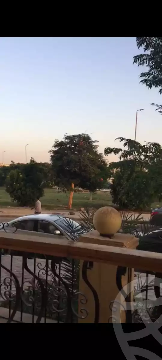 https://aqarmap.com.eg/en/listing/5956101-for-sale-cairo-new-cairo-el-narges-el-narges-omarat-salah-jaheen-st