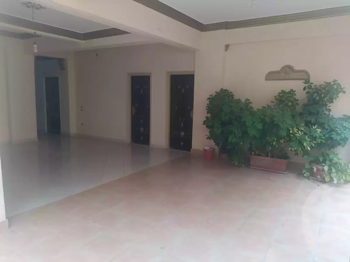 https://aqarmap.com.eg/en/listing/5956130-for-sale-cairo-new-cairo-el-ahyaa-fourth-neighborhood-street-1