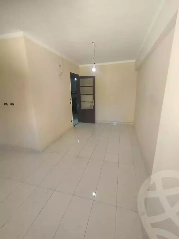 https://aqarmap.com.eg/ar/listing/5956727-for-rent-alexandria-l-jmy-bw-ywsf