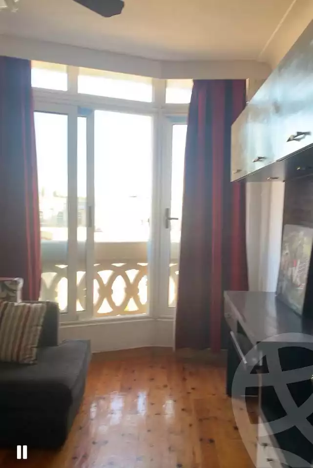 https://aqarmap.com.eg/ar/listing/5956784-for-sale-alexandria-waboor-el-mayah-el-shaheed-galal-el-desouky-st