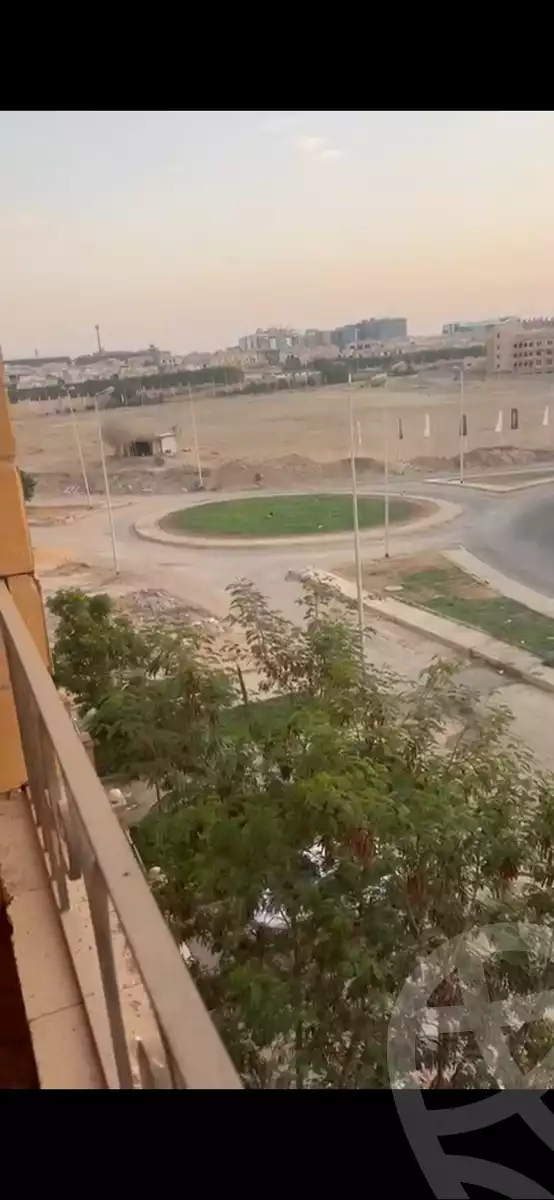 https://aqarmap.com.eg/ar/listing/5958659-for-sale-cairo-new-cairo-compounds-el-mostashareen-compound