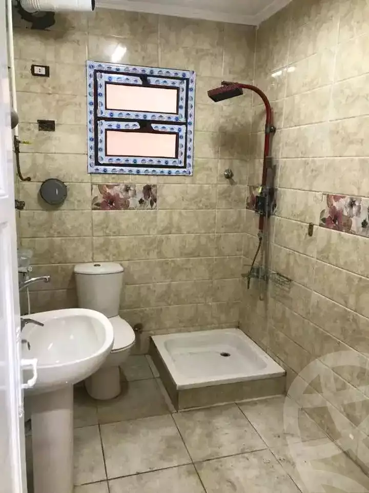 https://aqarmap.com.eg/en/listing/5959105-for-rent-qalyubia-shubra-el-khaima-el-shareaa-el-gadid-st