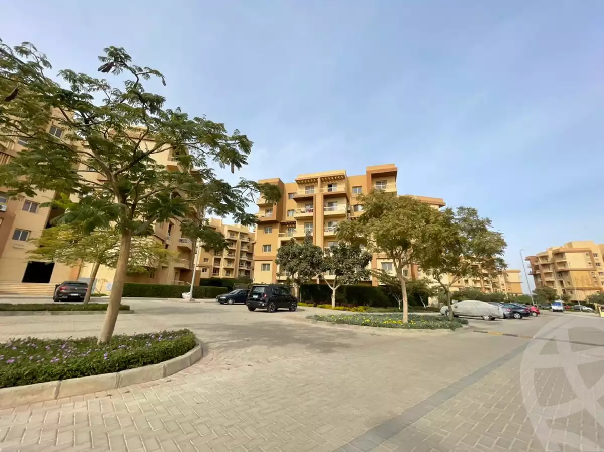 https://aqarmap.com.eg/en/listing/5960704-for-sale-cairo-6th-of-october-hadaeq-october-kmbwnd-fy-hdyq-ktwbr-shjr-ryzydns-y-jy-y-llttwyr