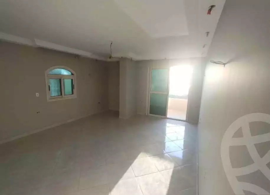 https://aqarmap.com.eg/ar/listing/5961276-for-sale-cairo-helwan-hadayek-helwan-nile-corniche-st