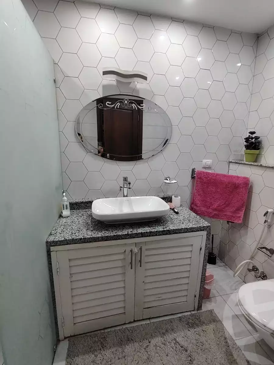 https://aqarmap.com.eg/en/listing/5961813-for-sale-cairo-new-cairo-el-ahyaa-fifth-neighborhood-akhnaton-st