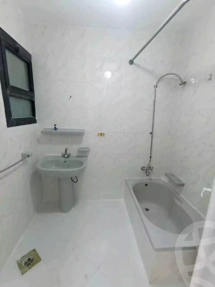 https://aqarmap.com.eg/ar/listing/5962149-for-sale-alexandria-l-jmy-shataa-el-nakheel-street-17