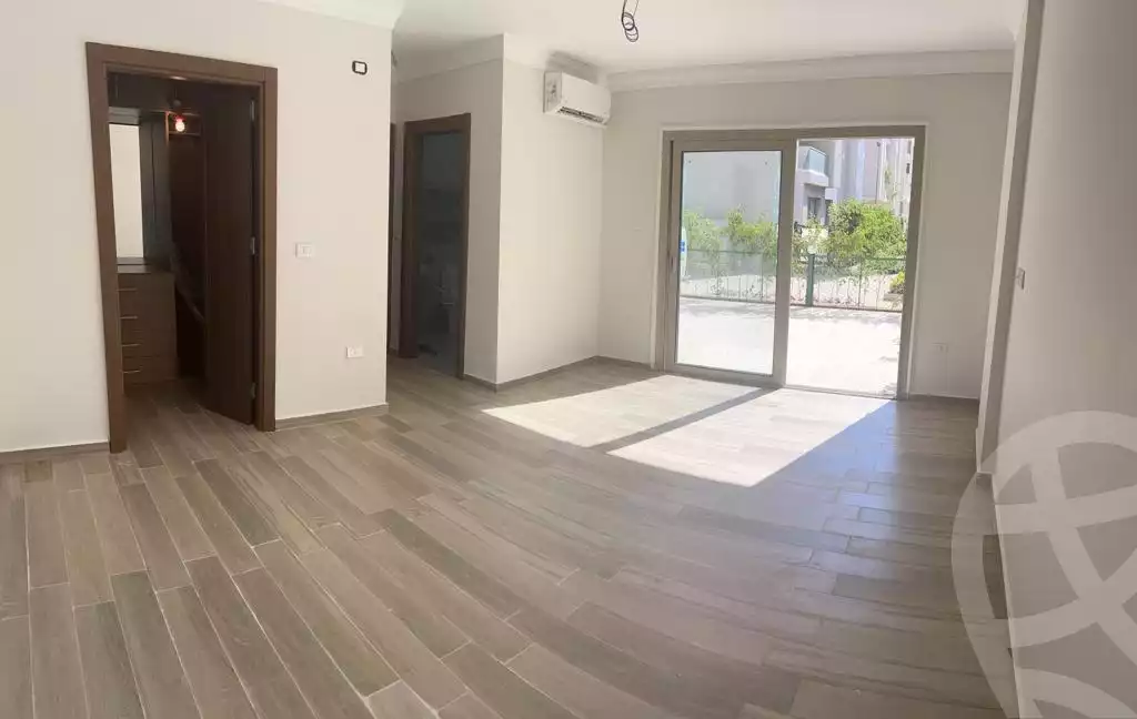 https://aqarmap.com.eg/ar/listing/5874144-for-rent-cairo-new-cairo-compounds-moon-valley