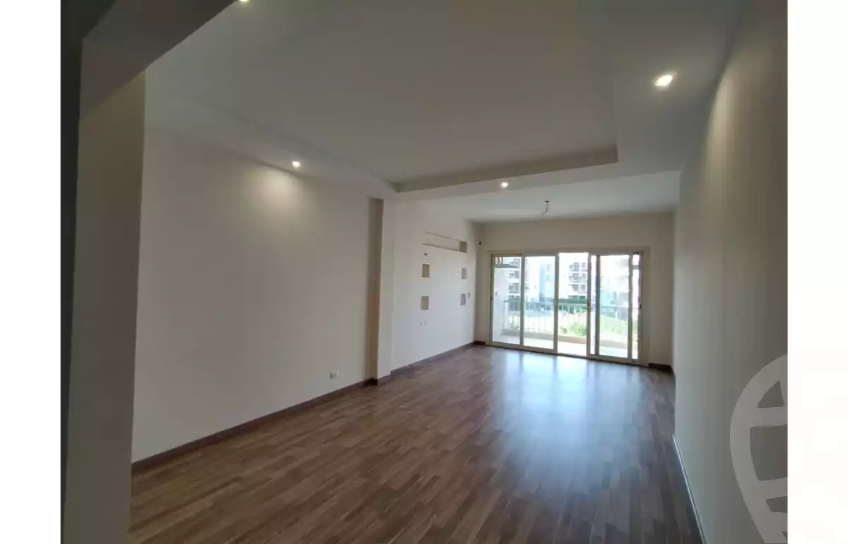 https://aqarmap.com.eg/en/listing/5962746-for-sale-cairo-el-sheikh-zayed-city-compounds-dh-drys