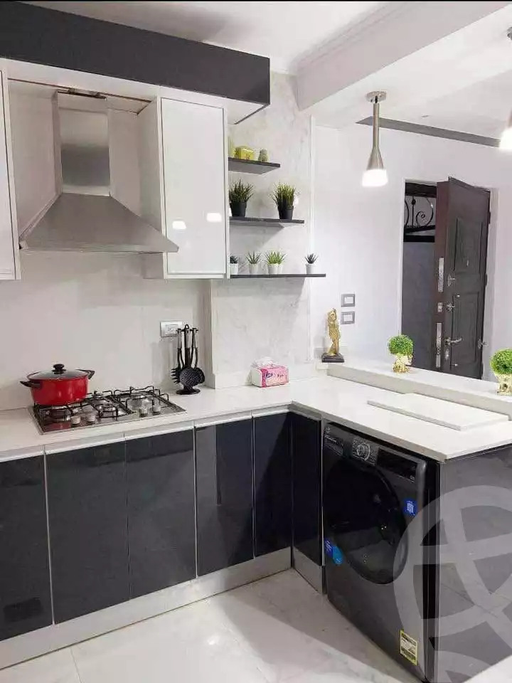 https://aqarmap.com.eg/en/listing/5963671-for-rent-cairo-el-haram-central-bank-buildings