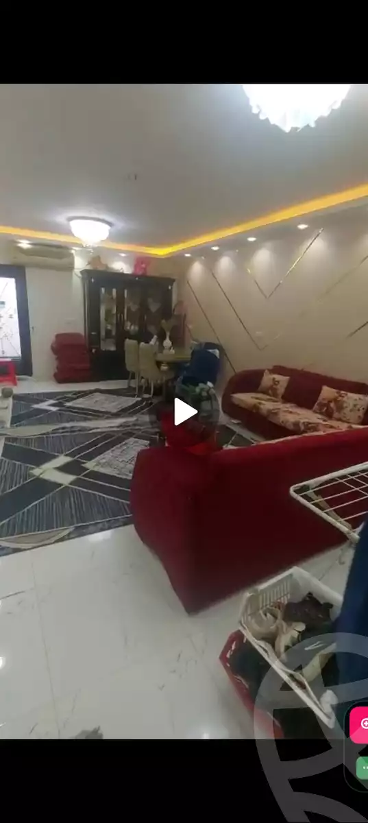 https://aqarmap.com.eg/en/listing/5964134-for-sale-cairo-helwan-hadayek-helwan-el-eshrein-st