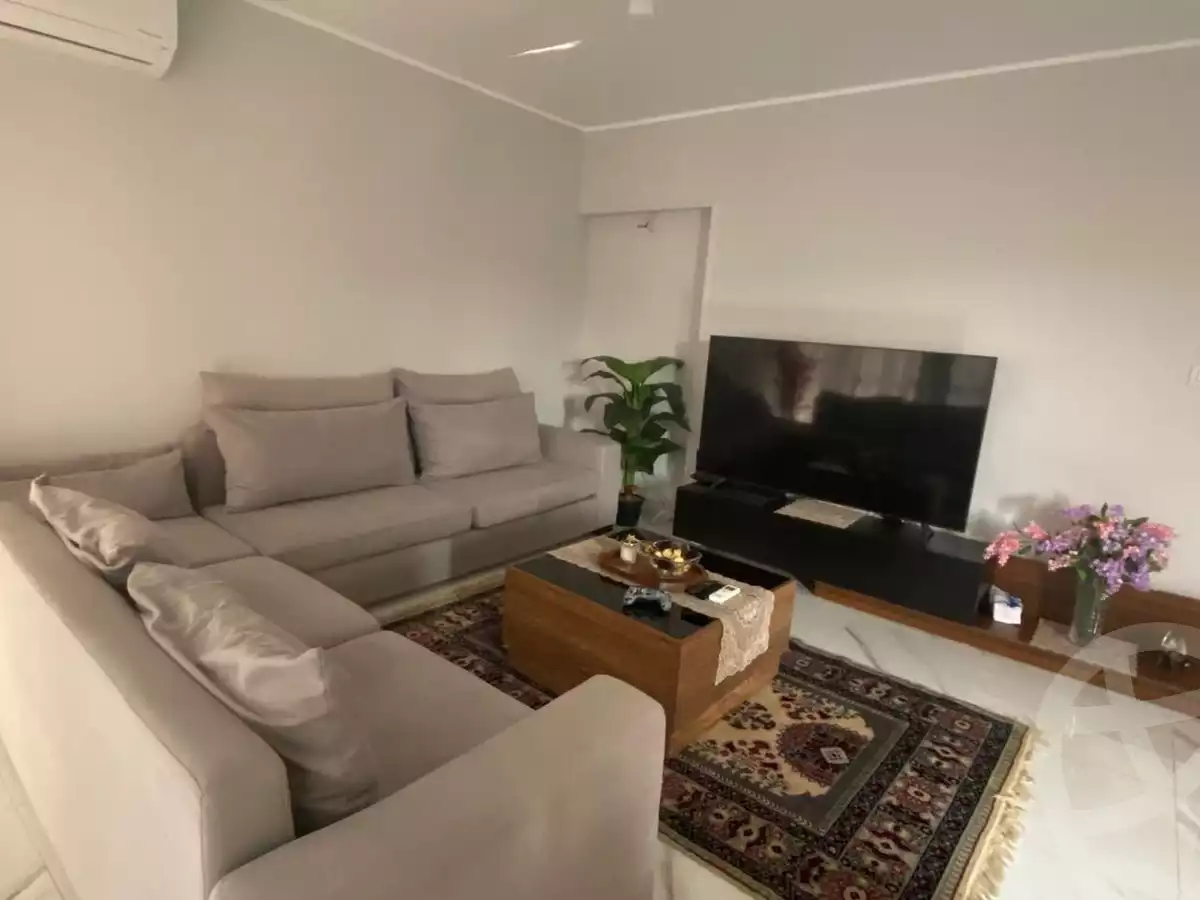https://aqarmap.com.eg/ar/listing/5964266-for-sale-cairo-new-cairo-lrhb-city-phase-4-mostafa-kamel-st