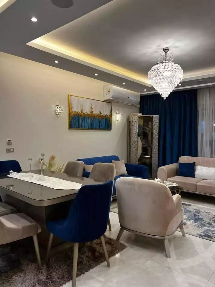 https://aqarmap.com.eg/ar/listing/5965159-for-sale-cairo-mokattam-el-hadabah-el-wosta-compounds-family-home