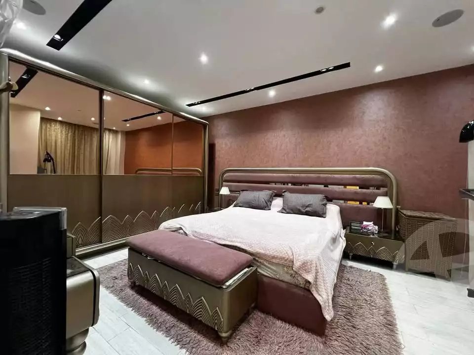 https://aqarmap.com.eg/ar/listing/5965159-for-sale-cairo-mokattam-el-hadabah-el-wosta-compounds-family-home