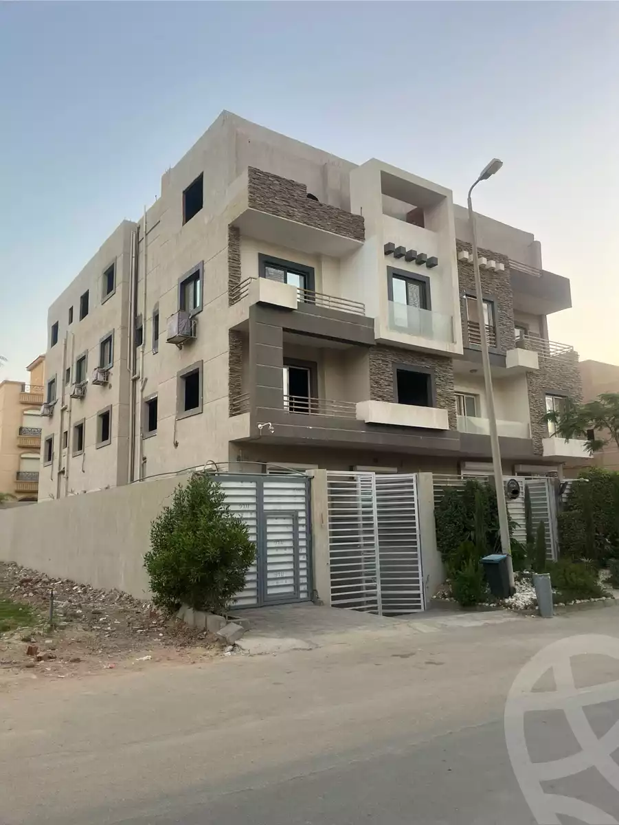 https://aqarmap.com.eg/en/listing/5965389-for-sale-cairo-new-cairo-el-kornfol-el-kornfol-7
