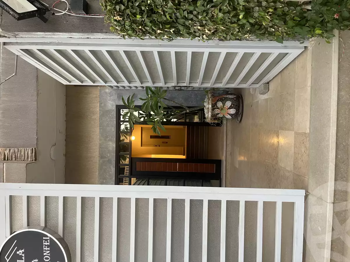 https://aqarmap.com.eg/en/listing/5965389-for-sale-cairo-new-cairo-el-kornfol-el-kornfol-7
