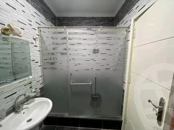 https://aqarmap.com.eg/ar/listing/5966827-for-sale-cairo-mokattam-lhdb-l-ly-manteqt-ganob-s