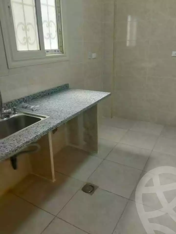 https://aqarmap.com.eg/ar/listing/5967573-for-rent-cairo-mokattam-lhdb-l-ly-el-naforah-square