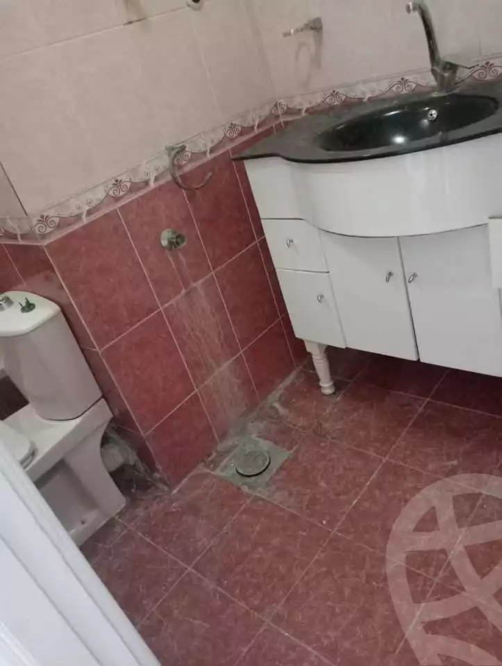 https://aqarmap.com.eg/en/listing/5967772-for-sale-alexandria-bahray-el-anfoshy-gaafar-st