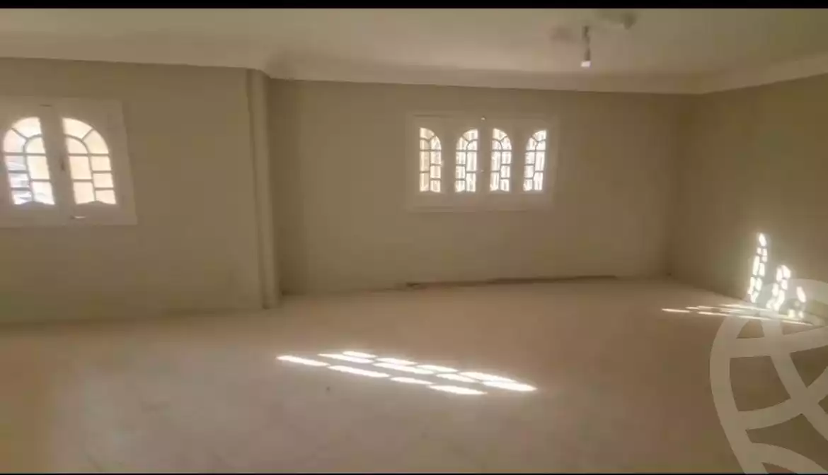https://aqarmap.com.eg/ar/listing/5967885-for-sale-cairo-mokattam-lhdb-l-ly-shr-krym-bnwn