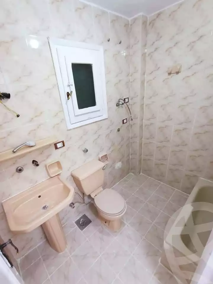 https://aqarmap.com.eg/en/listing/5969324-for-sale-alexandria-l-jmy-shataa-el-nakheel