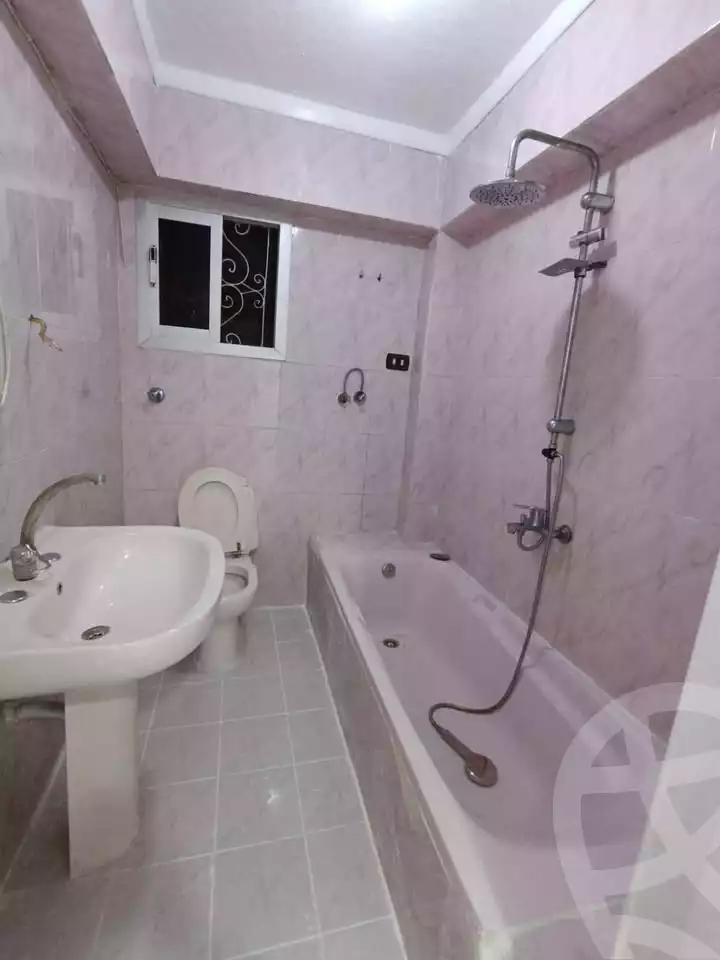 https://aqarmap.com.eg/ar/listing/5969338-for-sale-alexandria-l-jmy-shataa-el-nakheel