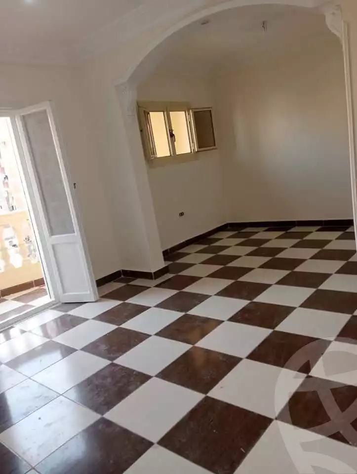 https://aqarmap.com.eg/en/listing/5969625-for-sale-alexandria-bahray-el-anfoshy-gaafar-st