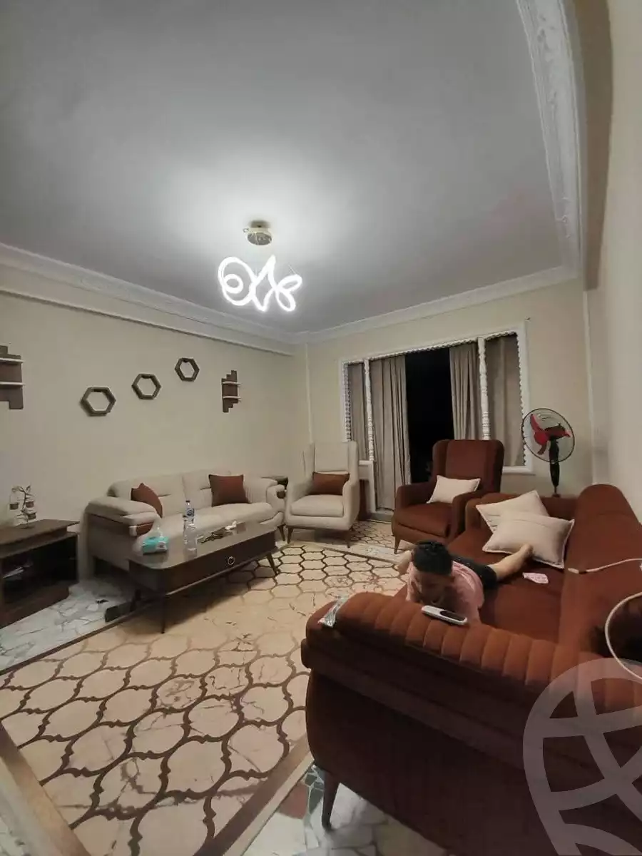 https://aqarmap.com.eg/ar/listing/5969673-for-sale-alexandria-alexandria-marsa-matrouh-rd