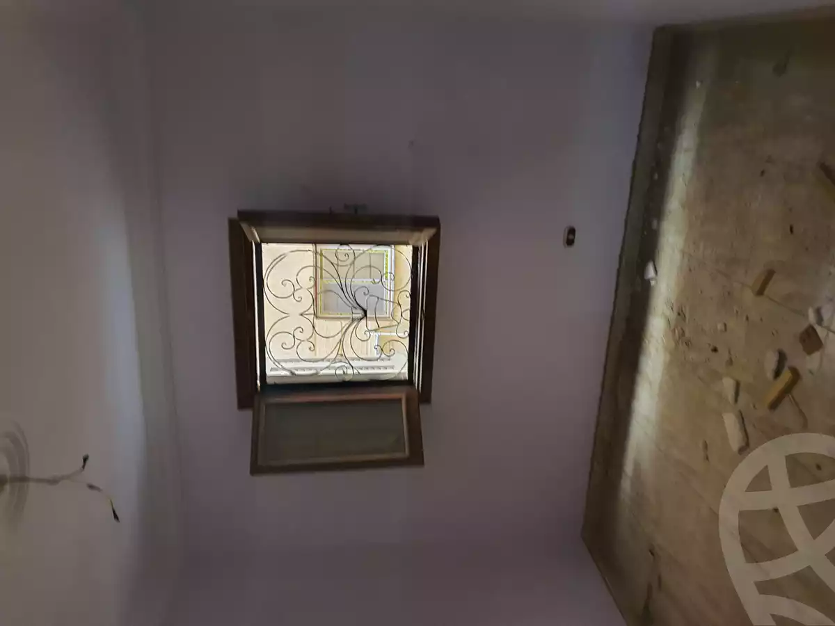 https://aqarmap.com.eg/en/listing/5969883-for-sale-alexandria-new-miami-compounds-new-miami-doctors-city