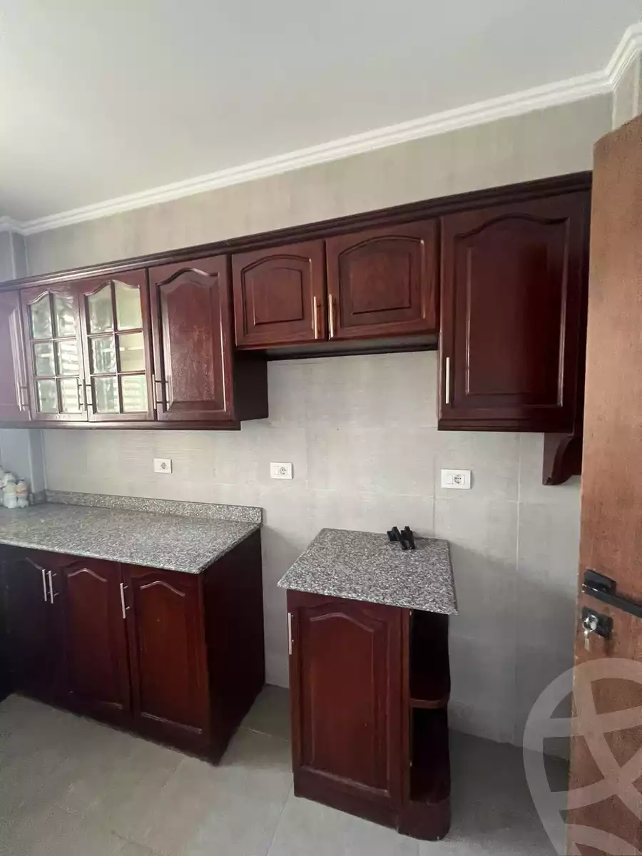 https://aqarmap.com.eg/en/listing/5970786-for-rent-cairo-6th-of-october-compounds-palm-parks