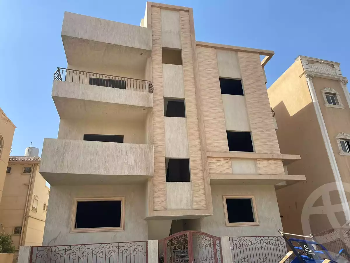 https://aqarmap.com.eg/ar/listing/5970938-for-sale-cairo-new-cairo-compounds-kmbwnd-ldf-lwtny
