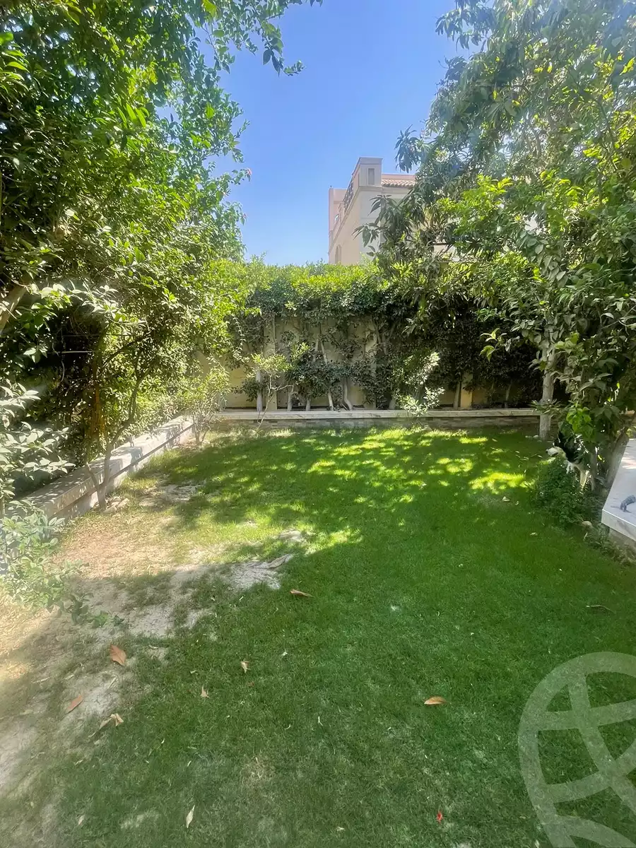 https://aqarmap.com.eg/ar/listing/5971076-for-sale-cairo-el-sheikh-zayed-city-compounds-hadayek-el-mohandiseen