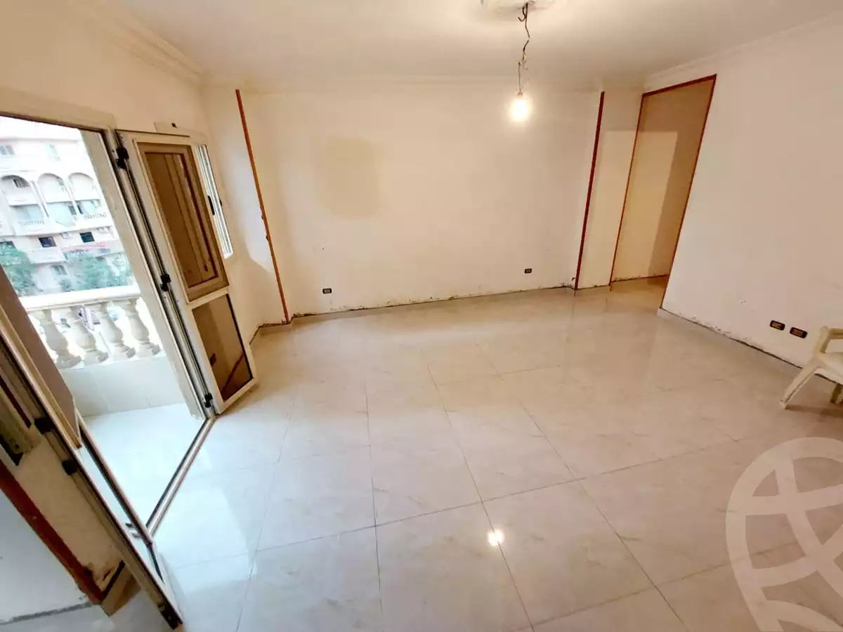 https://aqarmap.com.eg/ar/listing/5971713-for-sale-cairo-mokattam-el-hadabah-el-wosta-8th-zone-samir-abd-el-haleem-st