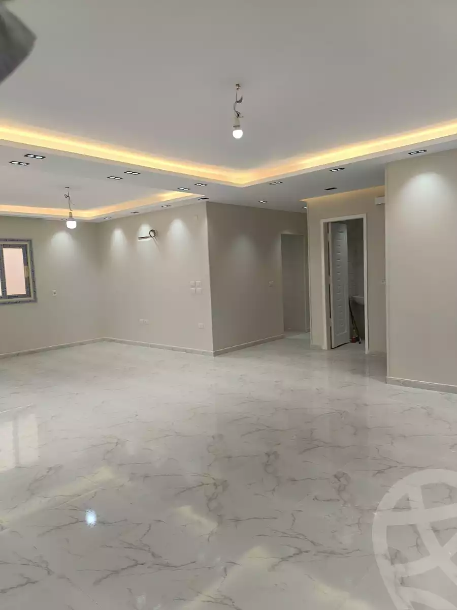https://aqarmap.com.eg/ar/listing/5972617-for-rent-cairo-mokattam-lhdb-l-ly