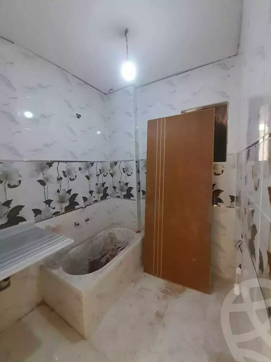 https://aqarmap.com.eg/en/listing/5972664-for-sale-alexandria-l-jmy-el-hanouvel-el-kholafaa-el-rashdeen-st
