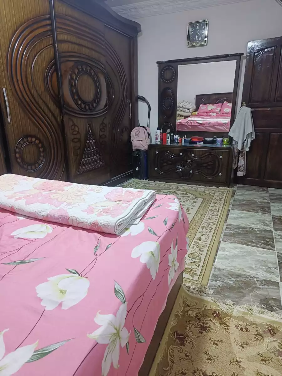 https://aqarmap.com.eg/ar/listing/5973624-for-sale-alexandria-l-jmy-lbytsh-el-bostan-st