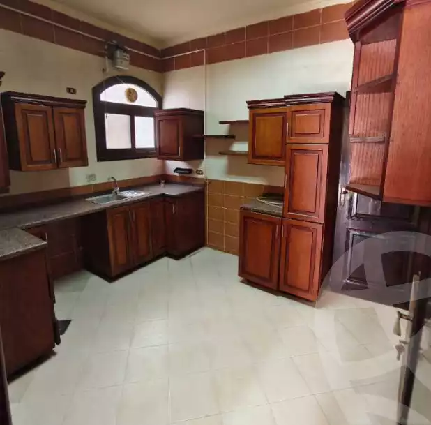 https://aqarmap.com.eg/ar/listing/5974910-for-rent-cairo-el-shorouk-lhy-lwl-grb