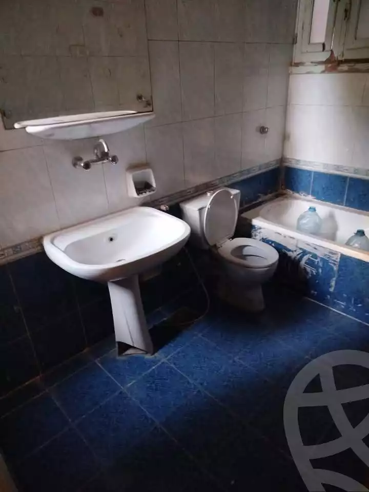 https://aqarmap.com.eg/en/listing/5975839-for-sale-alexandria-l-jmy-lbytsh-mohamed-el-fardi-st